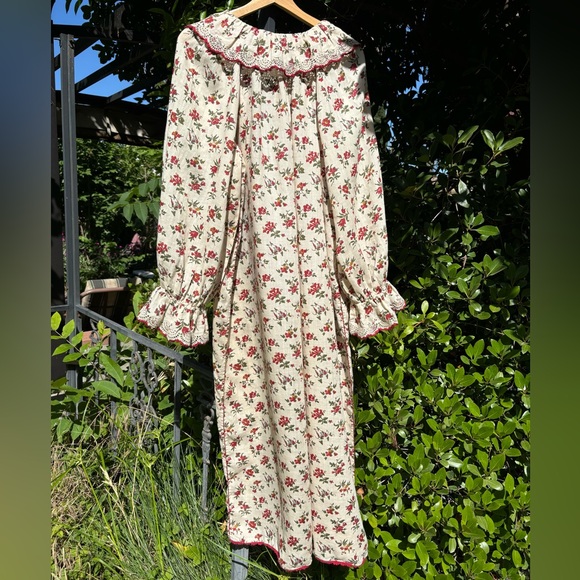 Doen Rietta dress in wildflower whisper floral - Picture 6 of 14